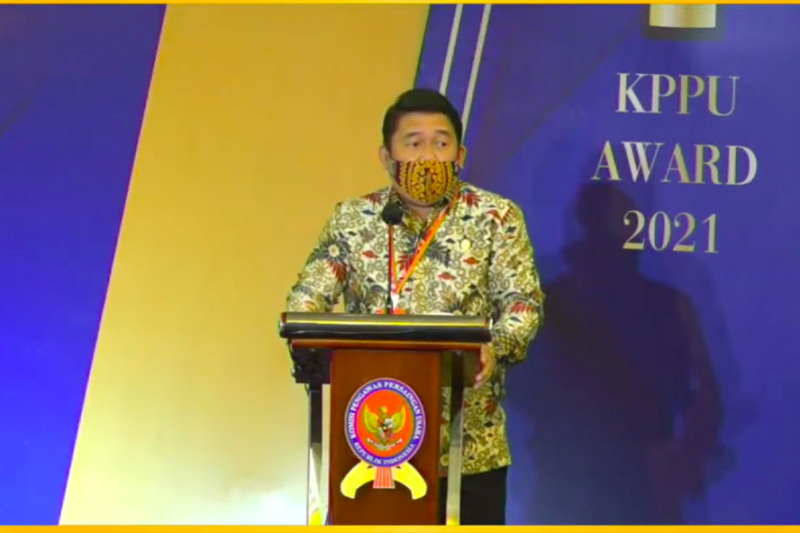 Pemprov Jawa Barat raih penghargaan KPPU Award 2021