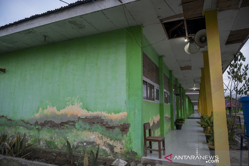 Pemanfaatan Kembali Gedung Sekolah