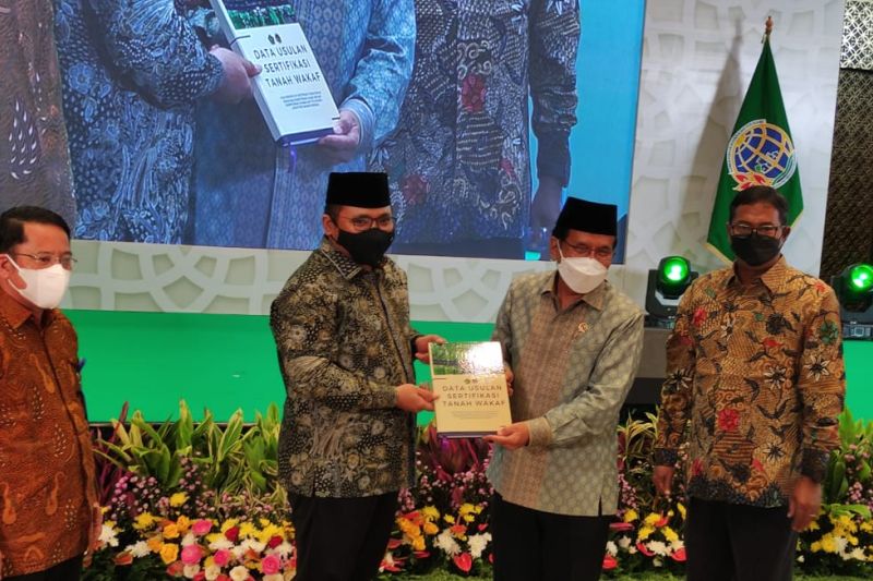 Kemenag dan Kementerian ATR/BPN teken MoU sertifikasi tanah wakaf