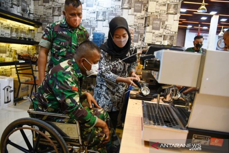 Pelatihan Dasar Barista Bagi Penyandang Disabilitas