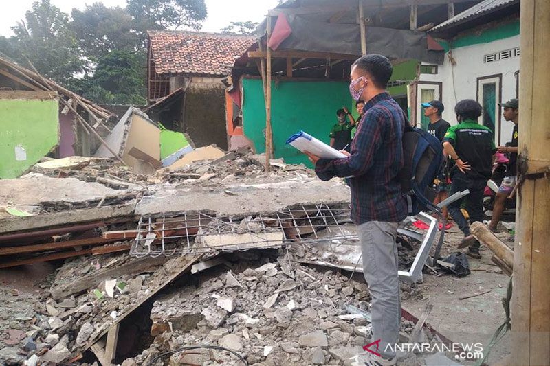 Pemprov Jawa Barat renovasi 38.290 rumah tidak layak huni selama 2021