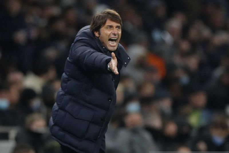 Antonio Conte sayangkan Spurs gagal cetak lebih banyak gol lawan Liverpool