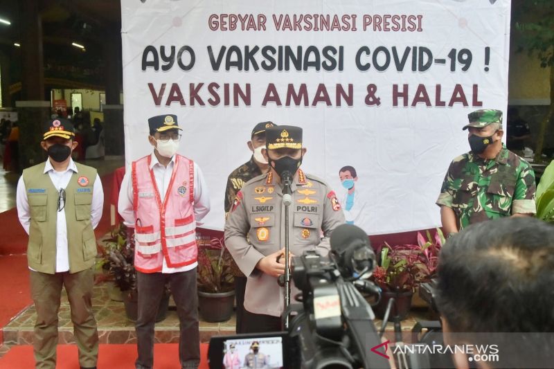 Kapolri tinjau pengamanan tahun baru di Puncak Bogor cegah lonjakan COVID