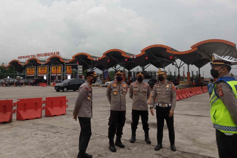 Polresta Cirebon: Pengalihan kendaraan sumbu tiga melihat situasi