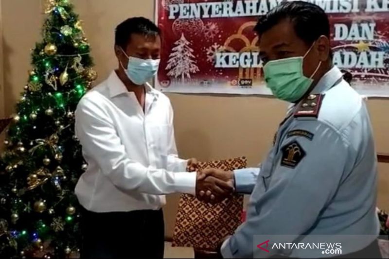6 warga binaan Lapas Cianjur terima remisi natal