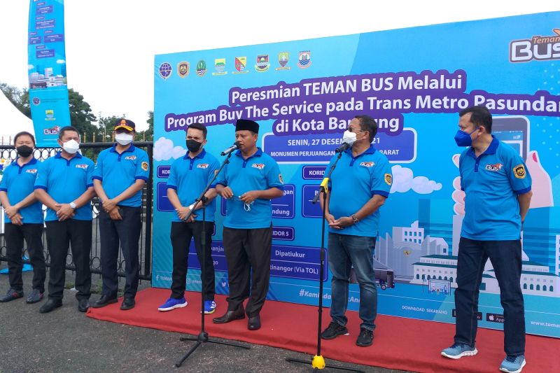 Bus Trans Metro Pasundan resmi beroperasi di Bandung Raya