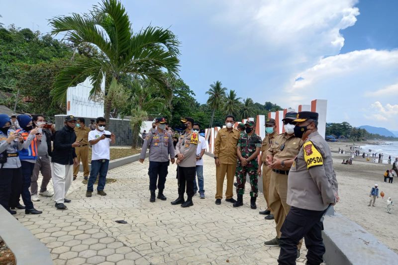 Kapolda Jabar pantau personel di Sukabumi pastikan layanan masyarakat terlaksana