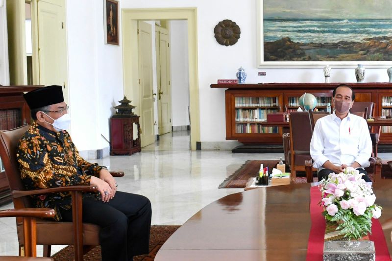 Jokowi terima Ketua Umum PBNU Yahya Cholil Staquf di Istana Bogor