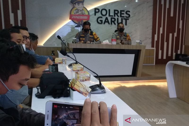 Polres Garut terus lanjutkan operasi knalpot bising bersama masyarakat