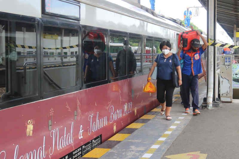 KAI Cirebon layani 34 ribu penumpang selama libur Natal - Tahun Baru