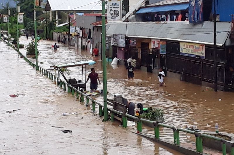 Banjir Di Permukiman Warga Kali Acai Abepura