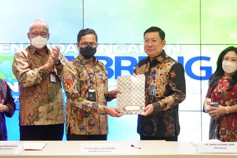 Kemarin, inbreng BUMN pangan sampai OJK perpanjang stimulus