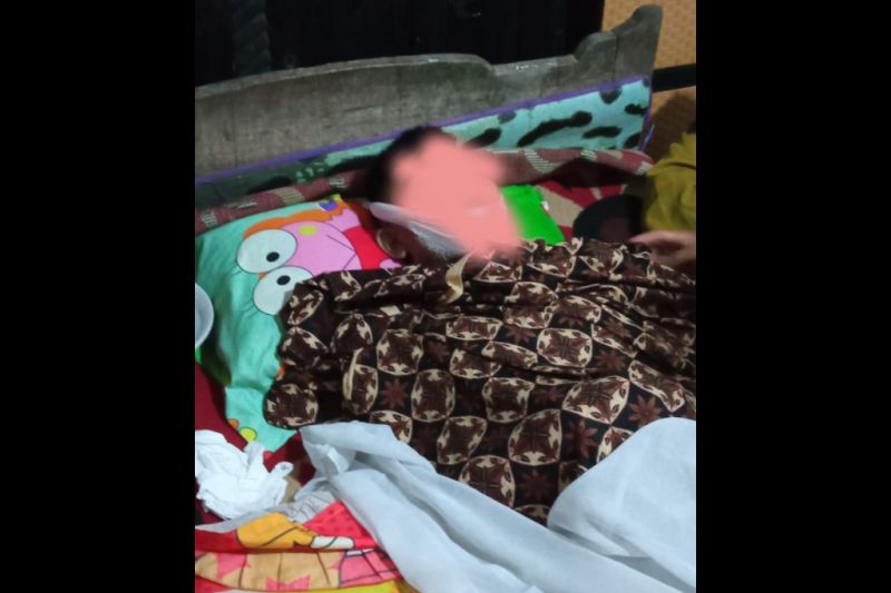 Usai pesta miras oplosan, pemuda lajang di Sakra Lotim tewas di depan rumah