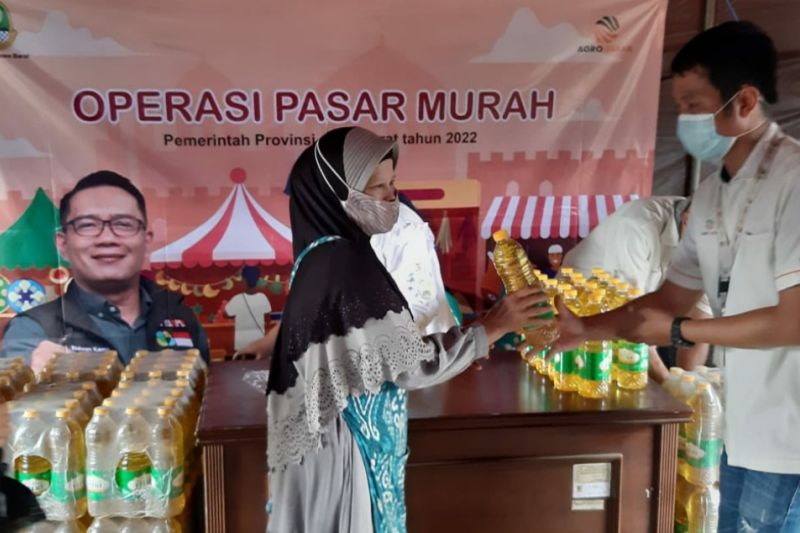 Pemprov Jabar operasi pasar murah minyak goreng di 11 kabupaten/kota