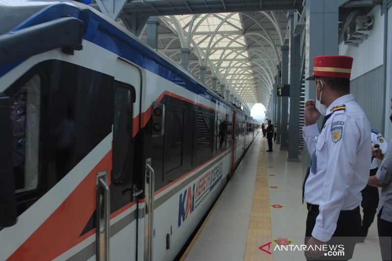 Bupati Garut berharap kereta api relasi Garut-Purwakarta segera beroperasi