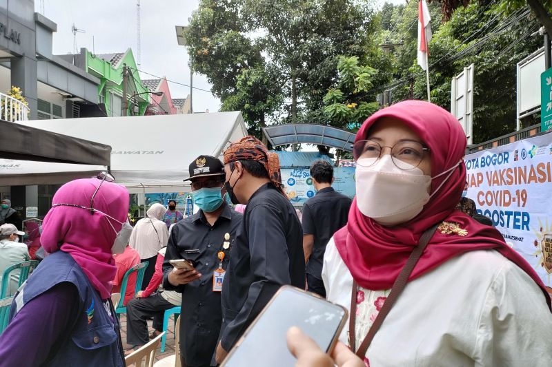 Pemkot Bogor mulai laksanakan vaksinasi penguat 34.698 lansia