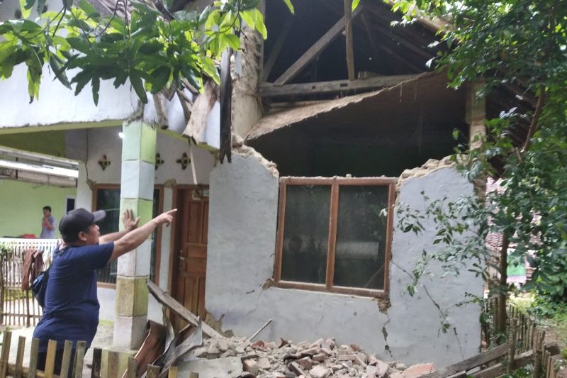 257 rumah rusak terkena dampak gempa bumi di Banten - ANTARA News