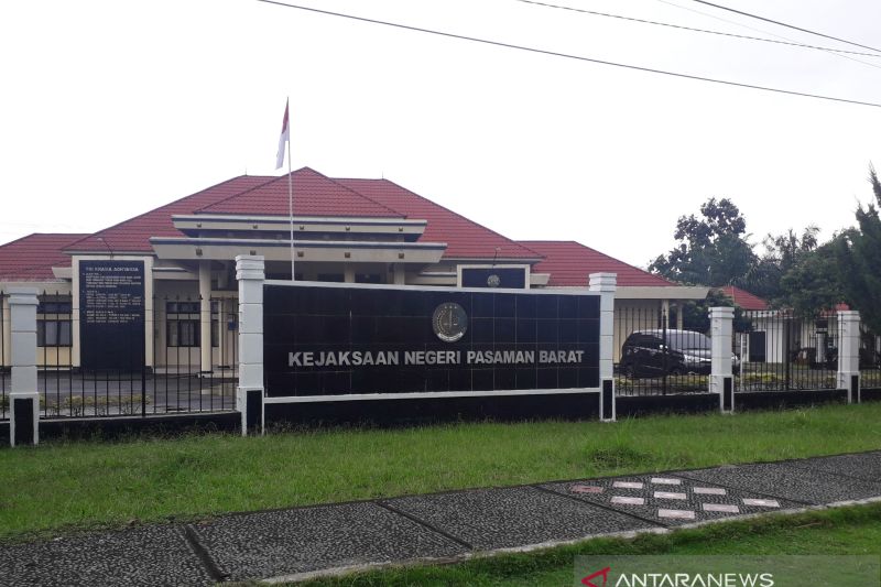 Pengadilan Negeri Pasbar tolak gugatan seorang terdakwa terhadap Kapolres, Kajari dan Menkeu