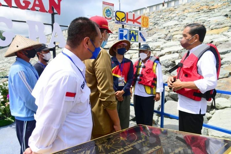Petani bersyukur atas Bendungan Bintang Bano yang diresmikan Presiden Jokowi