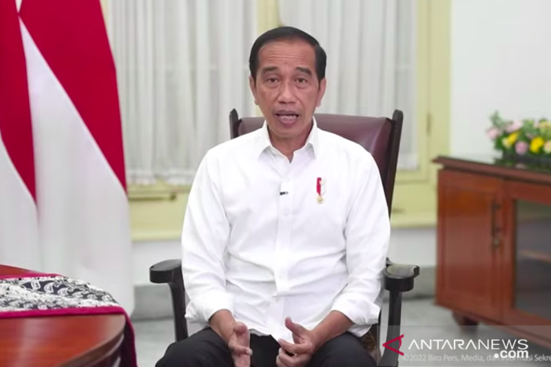 Presiden imbau WFH dan kurangi kegiatan di keramaian cegah Omicron