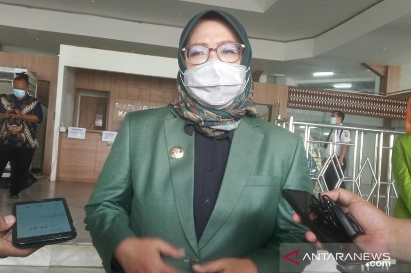 Pemkab Bogor tunggu pasokan vaksin untuk vaksinasi penguat