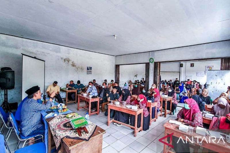 Anggota DPRD Jawa Barat sosialisasikan keberagaman