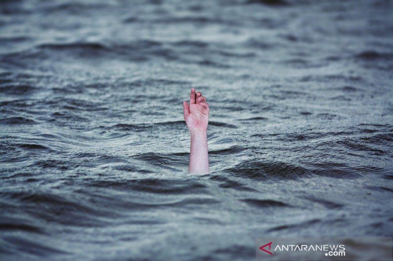 Dua nelayan Lombok Timur hilang diterjang angin kencang saat melaut