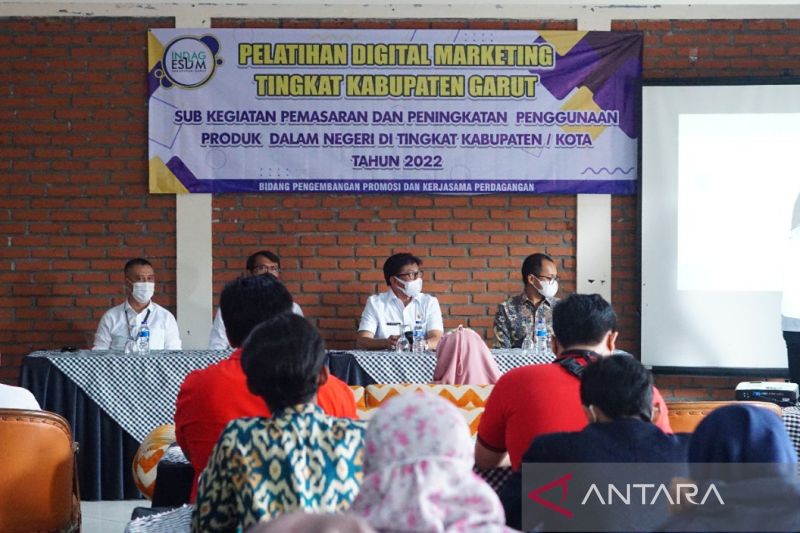 Pemkab Garut latih pelaku UKM tentang bisnis digital