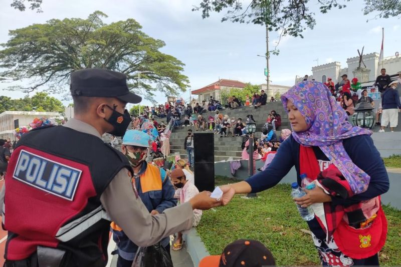 Polisi Sukabumi tingkatkan pengawasan pelanggar prokes cegah COVID-19