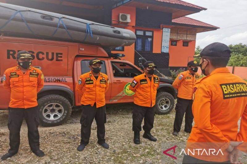 Basarnas Kendari Cari Nelayan Hilang Di Pantai Napa Buton Tengah