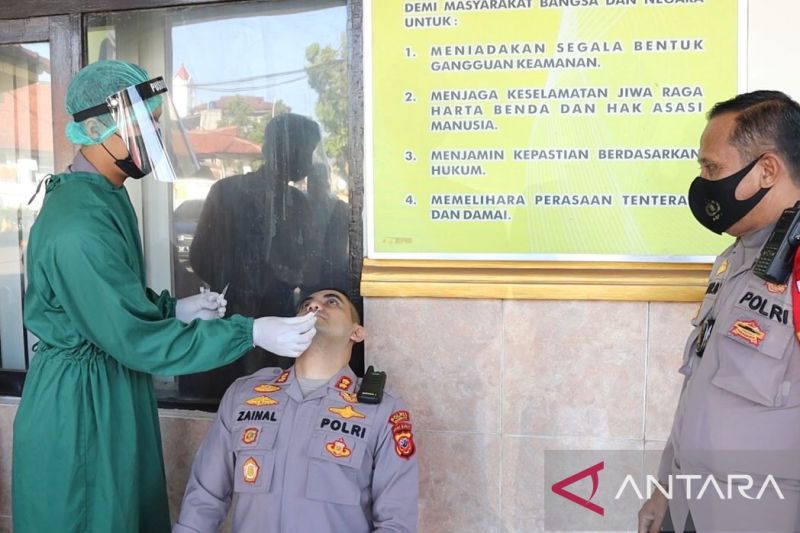 Polres Sukabumi Kota gelar tes usap antigen untuk warga