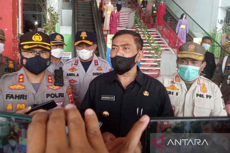 Pemkot Cirebon pastikan ruang isolasi pasien COVID-19 di rumah sakit telah siap