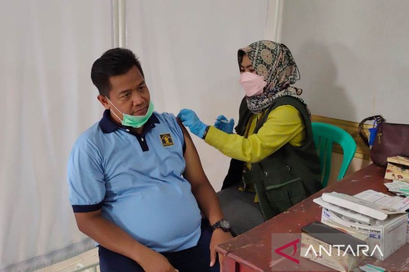 Puluhan petugas Lapas Cianjur dapat vaksinasi dosis ketiga