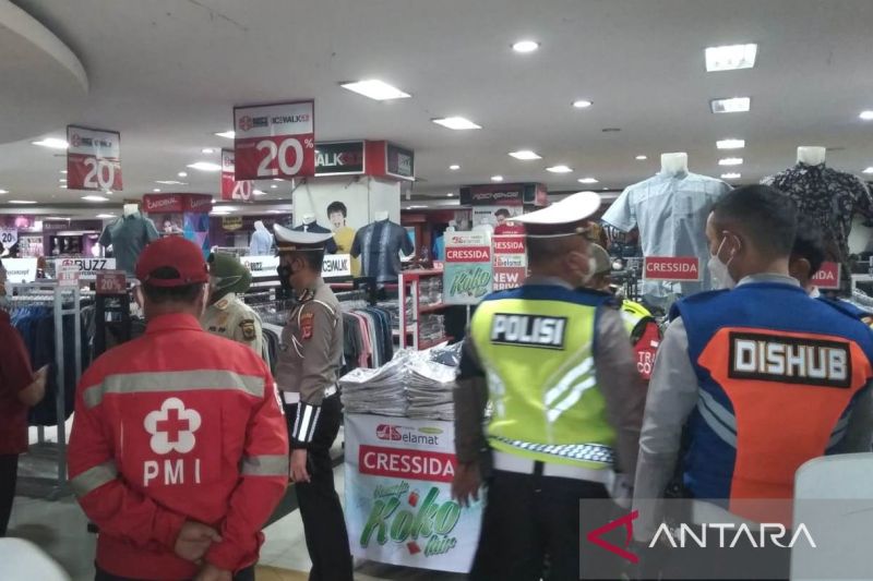 Razia penerapan prokes digelar di Cianjur dengan sanksi denda