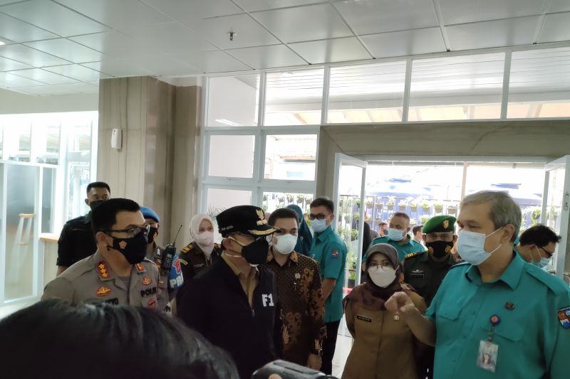 Bima Arya cek ketersediaan tempat tidur pasien COVID di rumah sakit