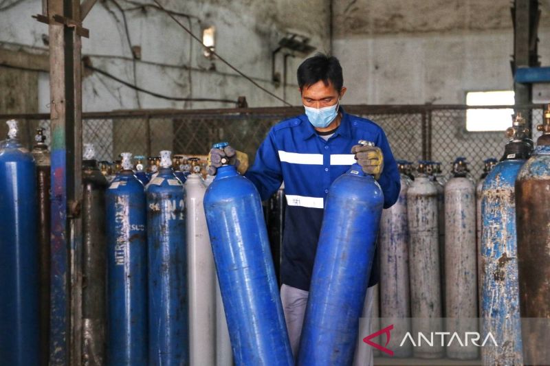 Pemkot Bandung pastikan stok oksigen medis aman antisipasi lonjakan COVID-19