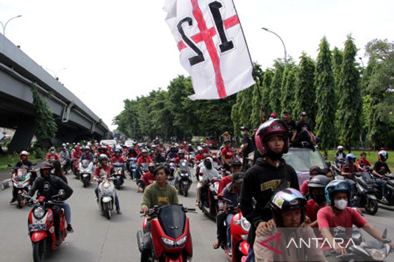 Unjuk rasa suporter PSM Makassar