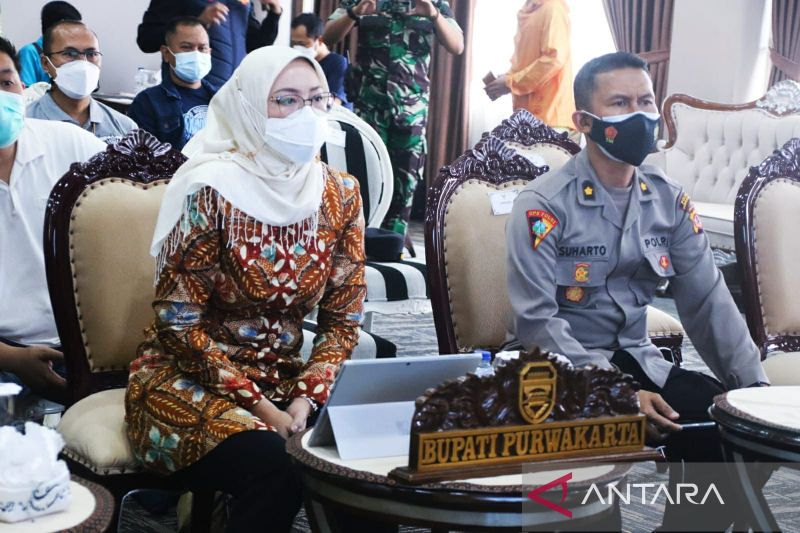 Bupati Purwakarta imbau warga tidak panik terkait penambahan kasus COVID-19