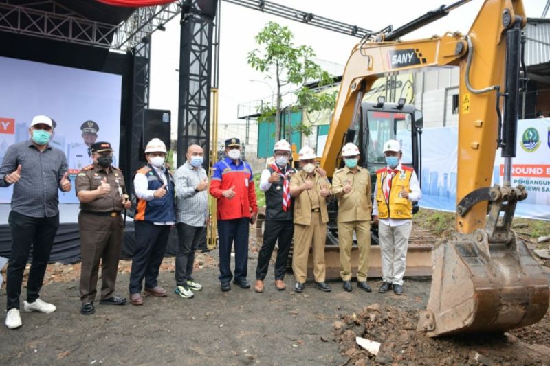 Ridwan Kamil tandai mulainya pembangunan Underpass Dewi Sartika Kota Depok