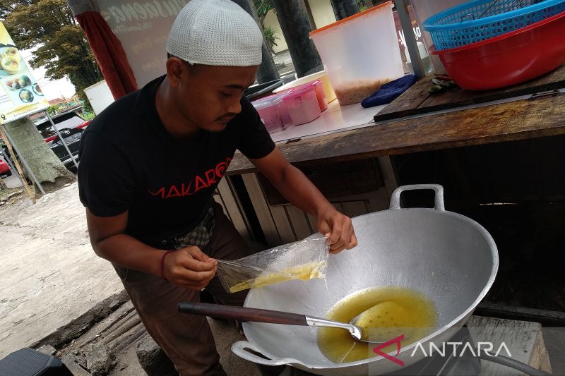 Awal Maret di Garut akan dibanjiri stok minyak goreng