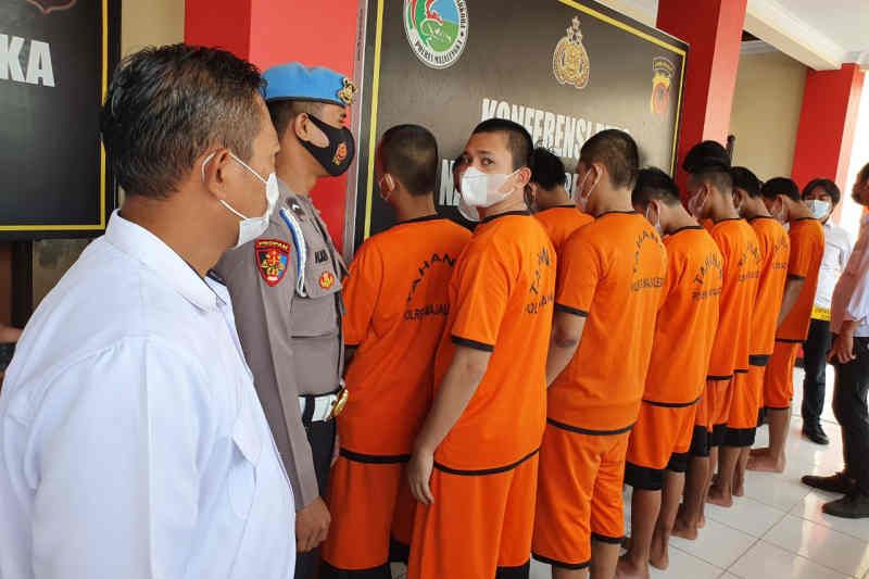 Polres Majalengka tangkap 12 tersangka pengedar narkotika dan obat terlarang