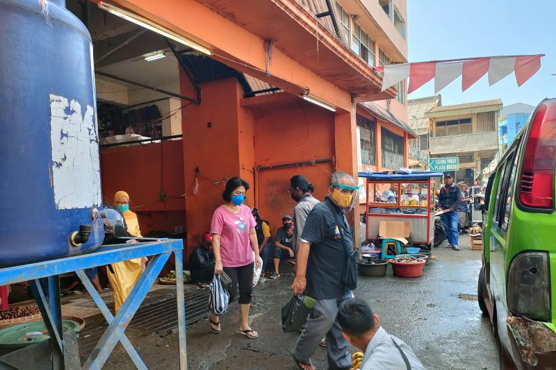 Pemkot Bogor tinjau kacang kedelai masih dijual di pasar