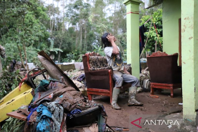 Pemkab Garut cari lahan relokasi korban banjir bandang di Cisurupan