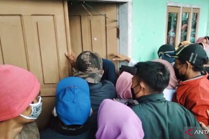Penerima BPNT Cianjur terancam dicoret jika uang tidak dibelanjakan sembako