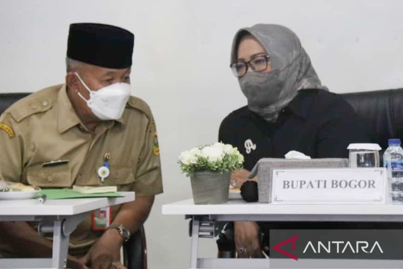 Bupati Bogor: Jembatan layang terminal-stasiun Bojonggede bisa tingkatkan perekonomian