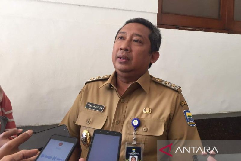 Plt Wali Kota Bandung sebut disiplin prokes kunci masuk ke endemi