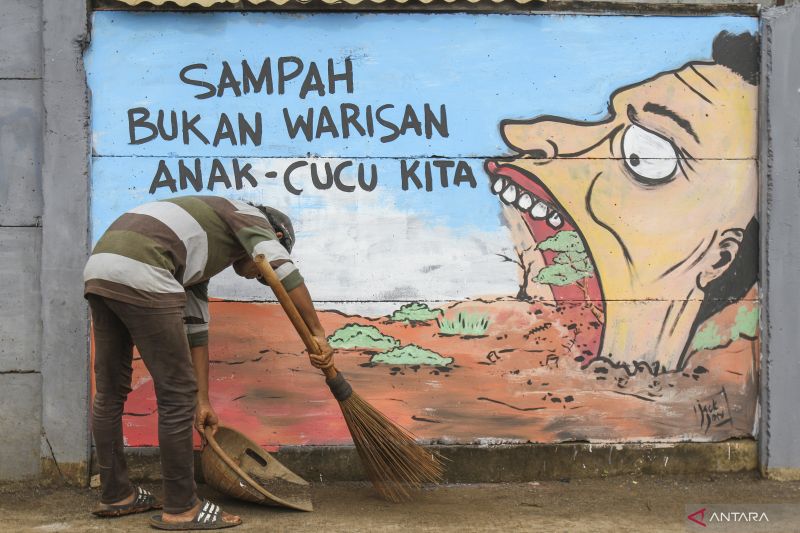 Jawa Barat berupaya tangani 24 ribu ton lebih sampah setiap hari