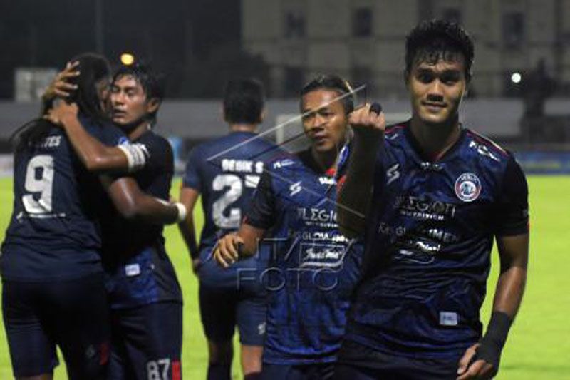 Arema FC kalahkan Barito Putera 2-1