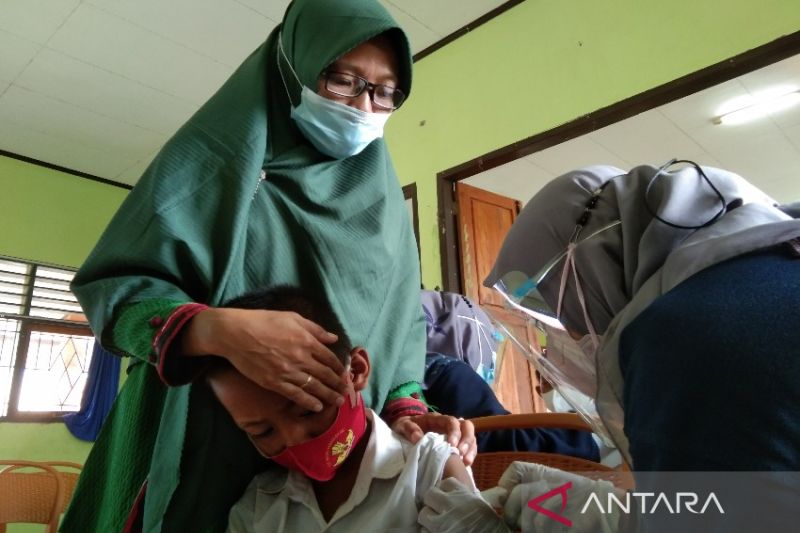 Penerima vaksin lengkap mencapai 148,02 juta jiwa penduduk Indonesia