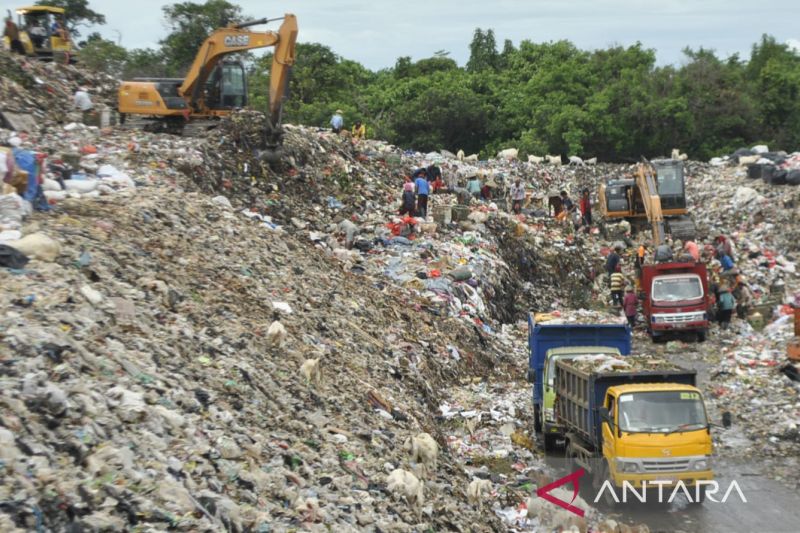 Pemerintah Kabupaten Bekasi berencana memperluas lokasi TPA Burangkeng